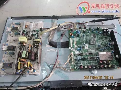 长虹液晶电视LT24610二次不开机维修实例 24小时上门  修不好不收钱