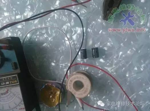 创维液晶电视32L01HM无伴音维修案例 24小时上门  修不好不收钱