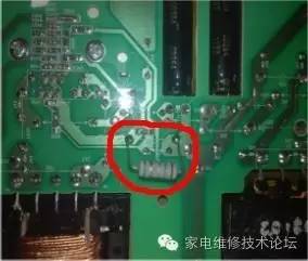 TCL液晶电视L43E5000-3D二次开机指示灯闪故障维修案例 24小时上门  修不好不收钱